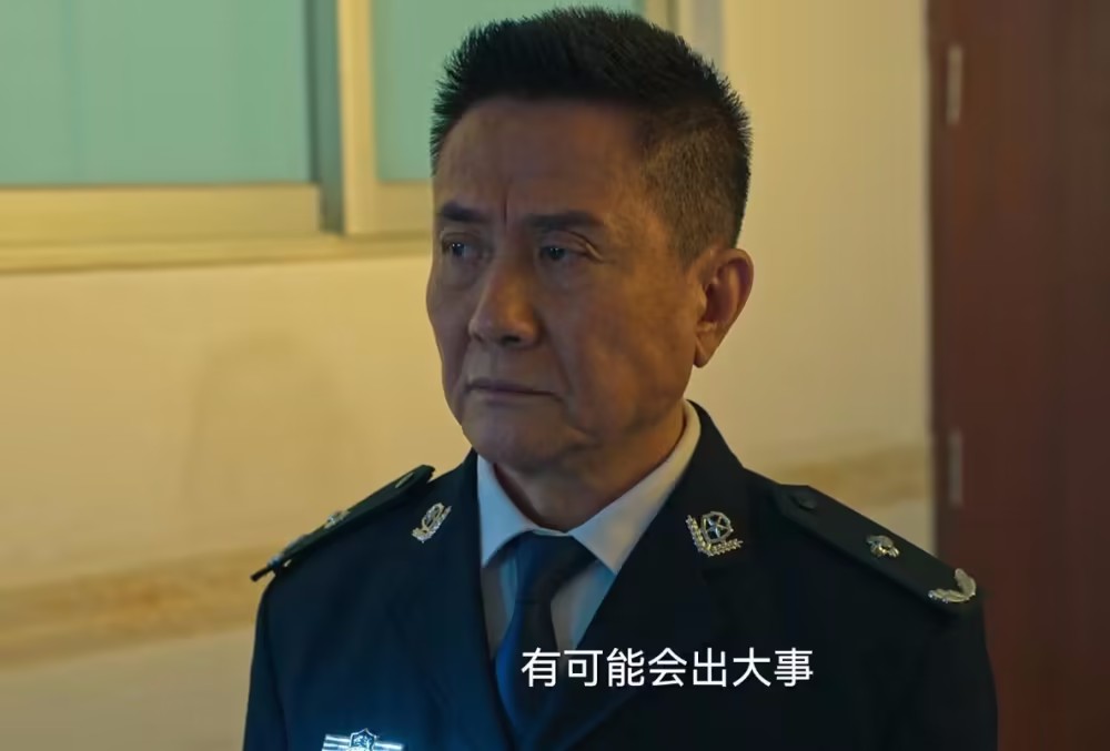 对比《狂飙》八位警察,最值得尊敬的不是安欣,而是李响