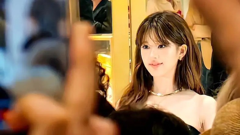 热度给了她,冠军给了陈楚生,芒果台还是不想输给“好声音”